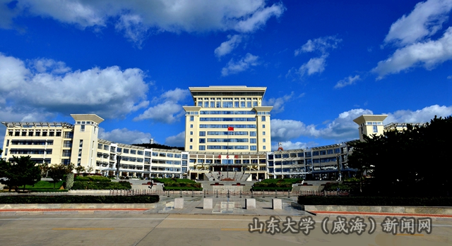 知识殿堂 戚务政摄_副本.jpg
