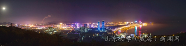 校园夜景.jpg